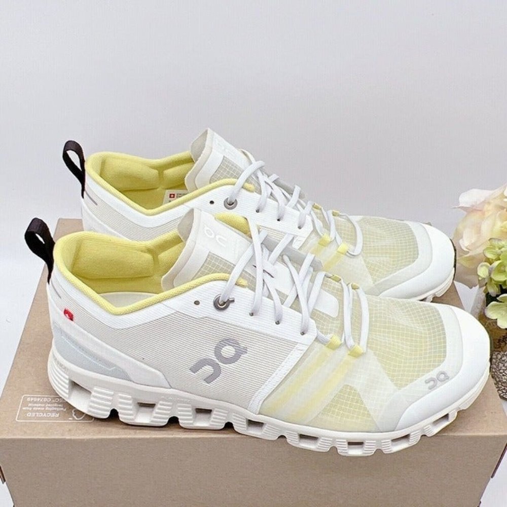 On Cloud X Shift Running Traning Shoe Vapor/ Acacia Womens Size US 11 - Picture 1 of 9